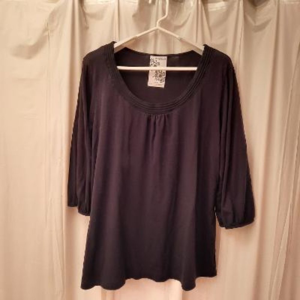 Avenue Black 3/4 Sleeve Tee 22/24